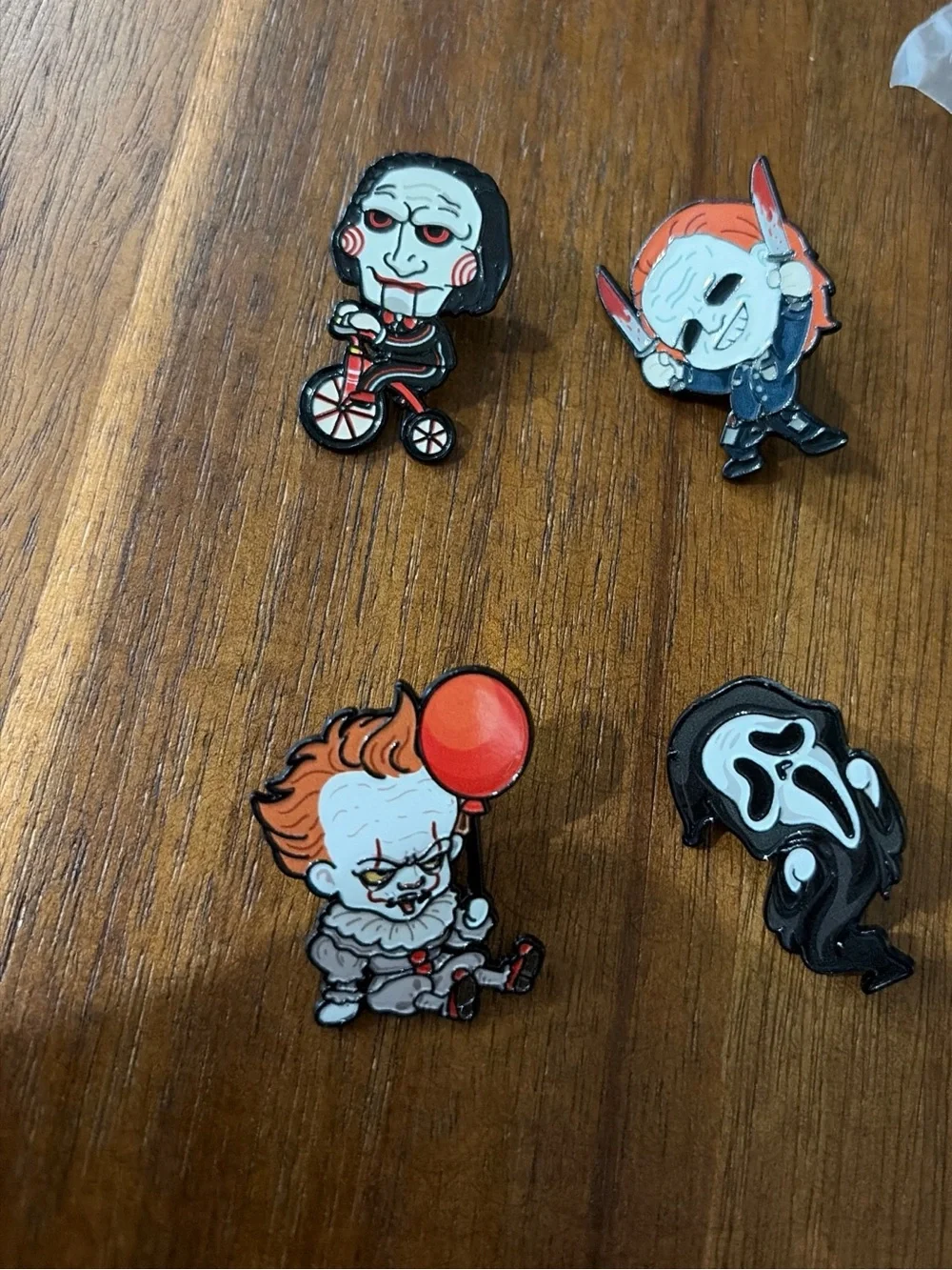 Horror Movie Enamel Pin Set Chibi Scream Pennywise Jigsaw Michael Myers new